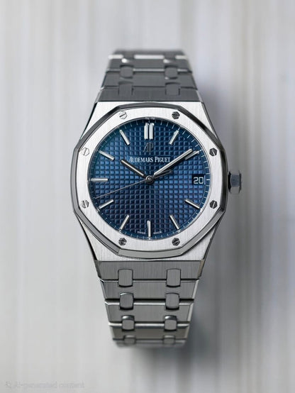 Big Shark Skeleton watch | The Limited Edition